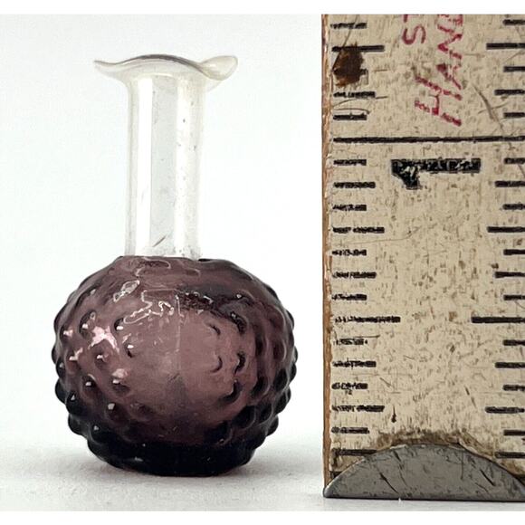 Vintage Purple Hobnail Real Art Glass Vase Hand Blown 1.25" Victorian Miniature - Picture 3 of 4